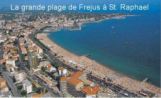 Appartement Climatise A 800M De La Plage Фрежус Екстер'єр фото